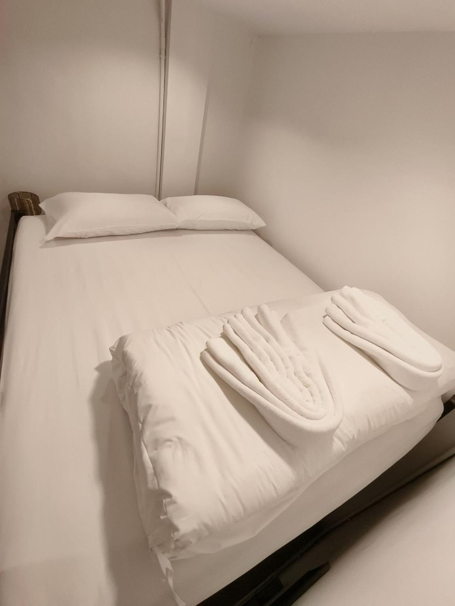 Penthouse Lamoon Hotel Банкок Екстериор снимка