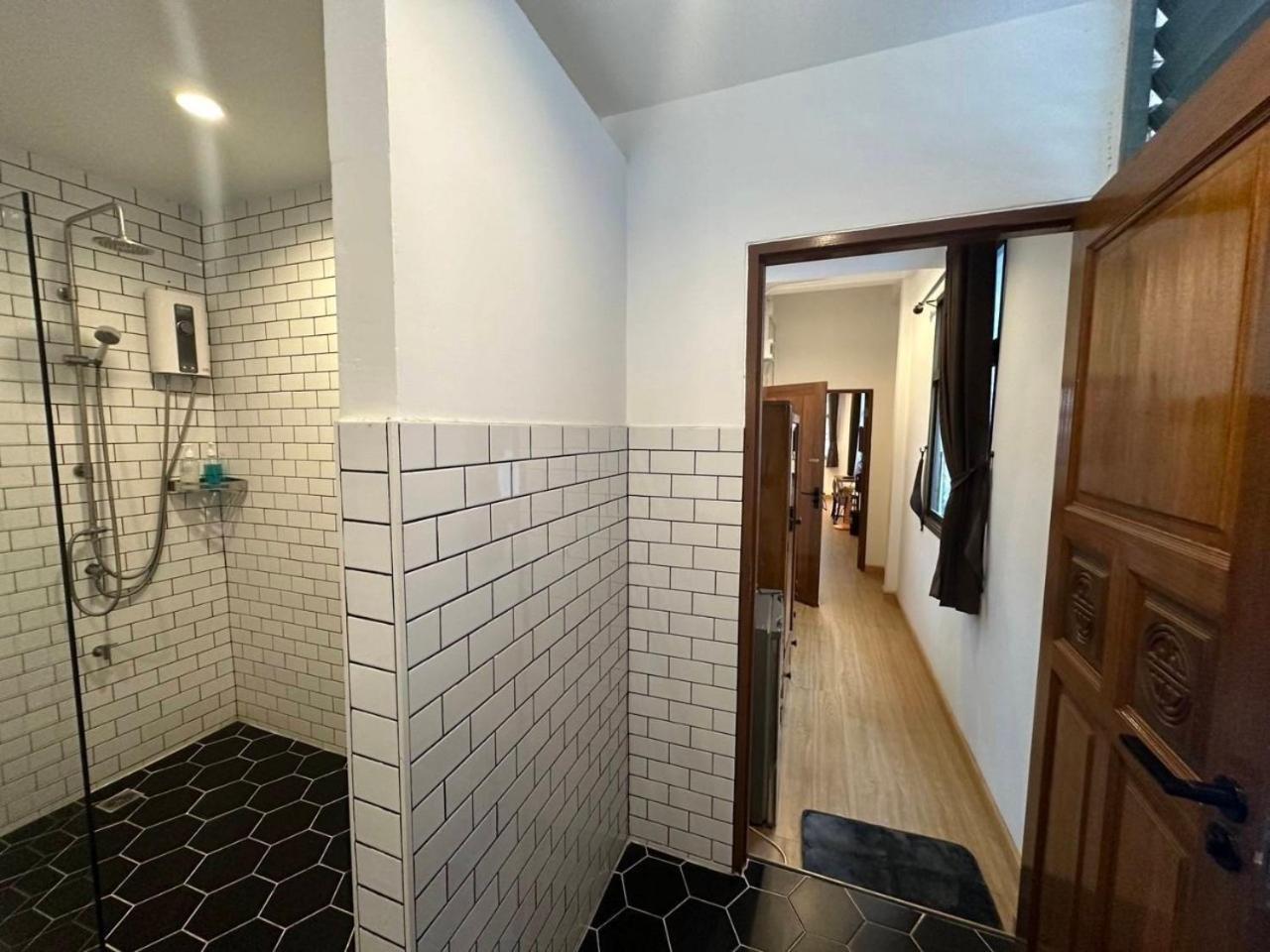 Penthouse Lamoon Hotel Банкок Екстериор снимка