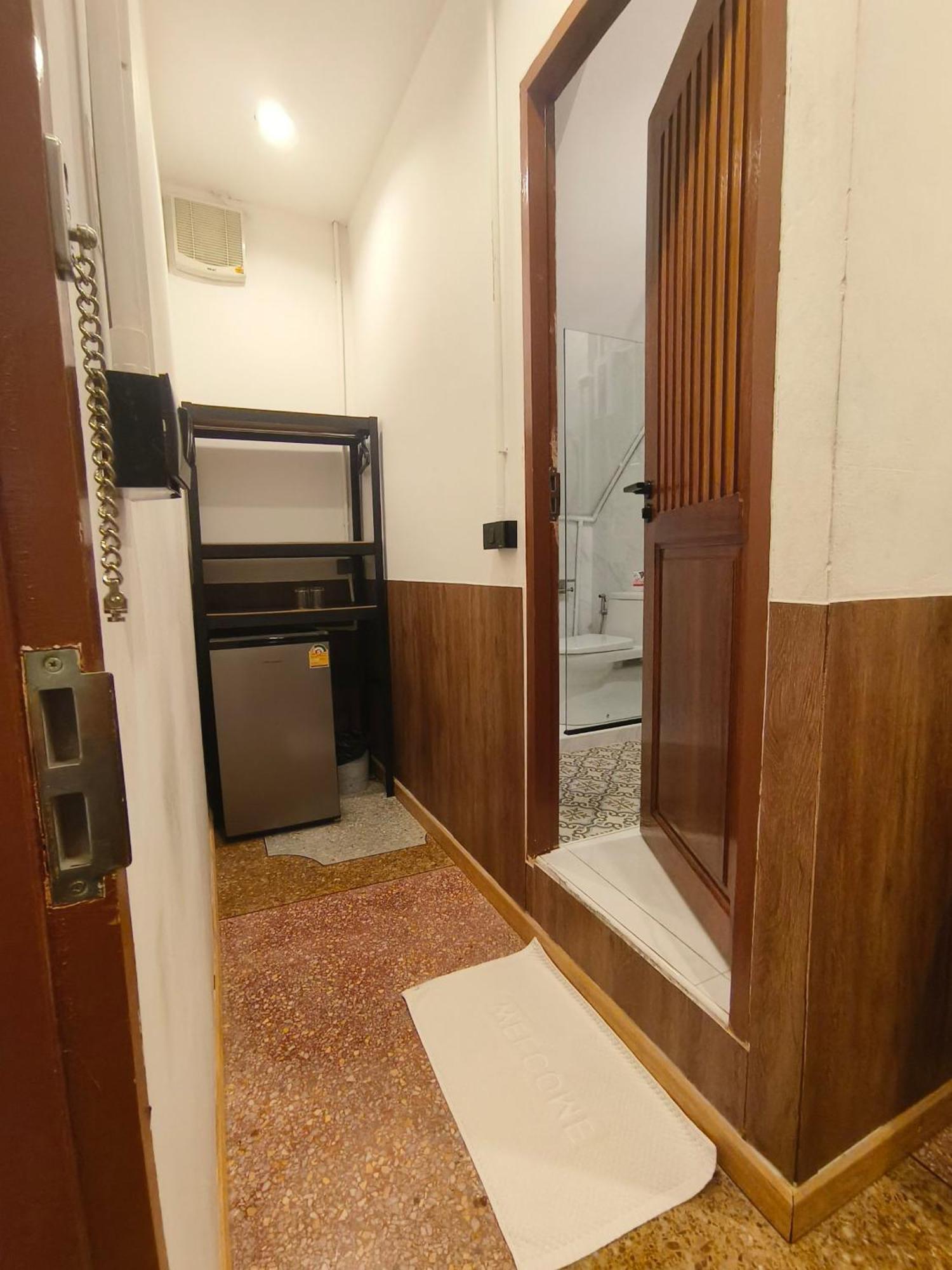 Penthouse Lamoon Hotel Банкок Екстериор снимка